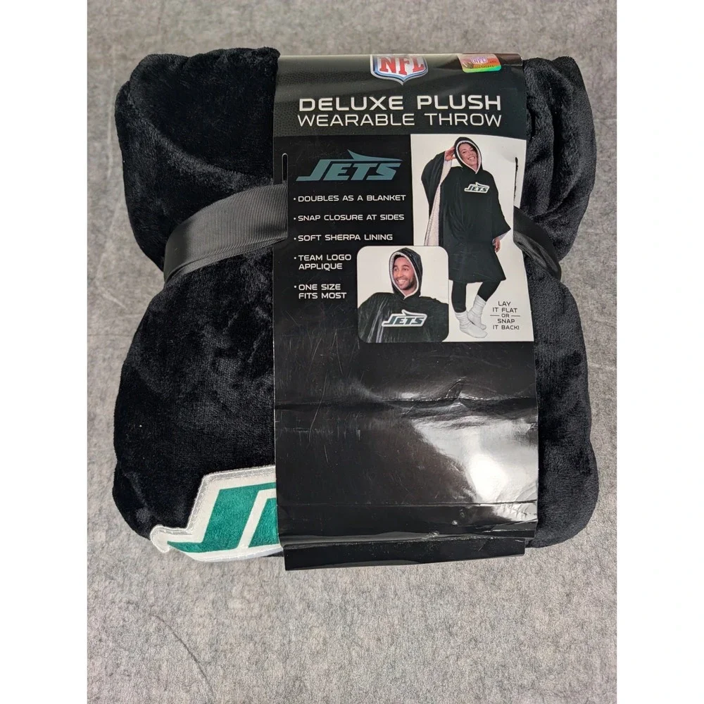 NFL New York Jets Deluxe Plush Wearable Throw Sherpa Lined Black 60x80 Blanket